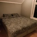 In The Middle Of The City, With Garden And Parking! Tønsberg