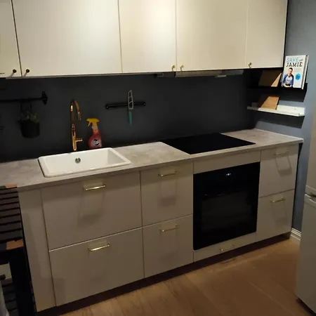 In The Middle Of The City, With Garden And Parking! *